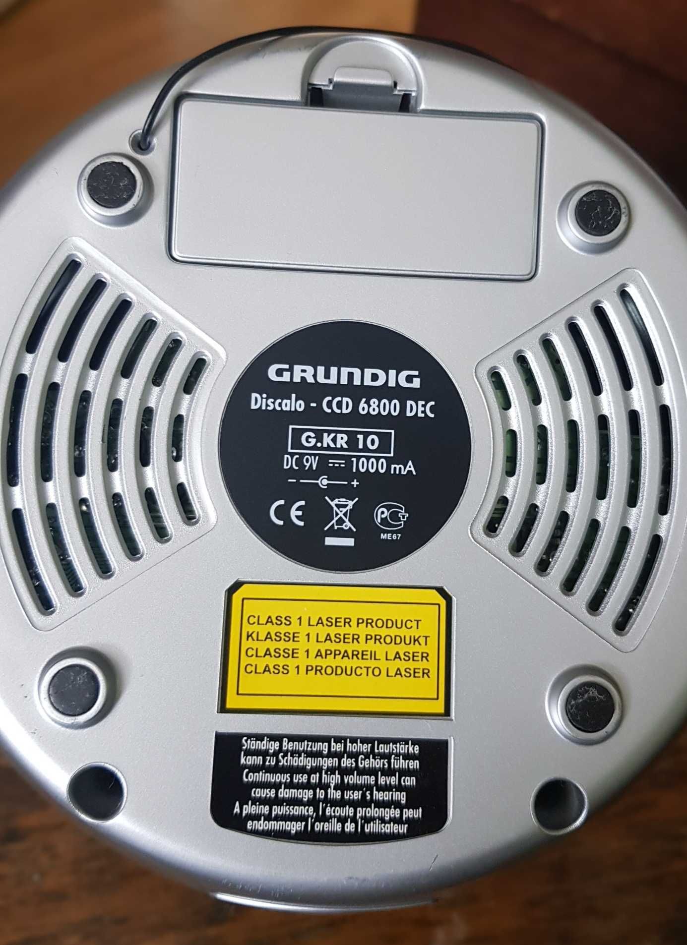 Radiobudzik Grundig Discalo CCD 6800, MP3, USB, SD, CD, stereo
