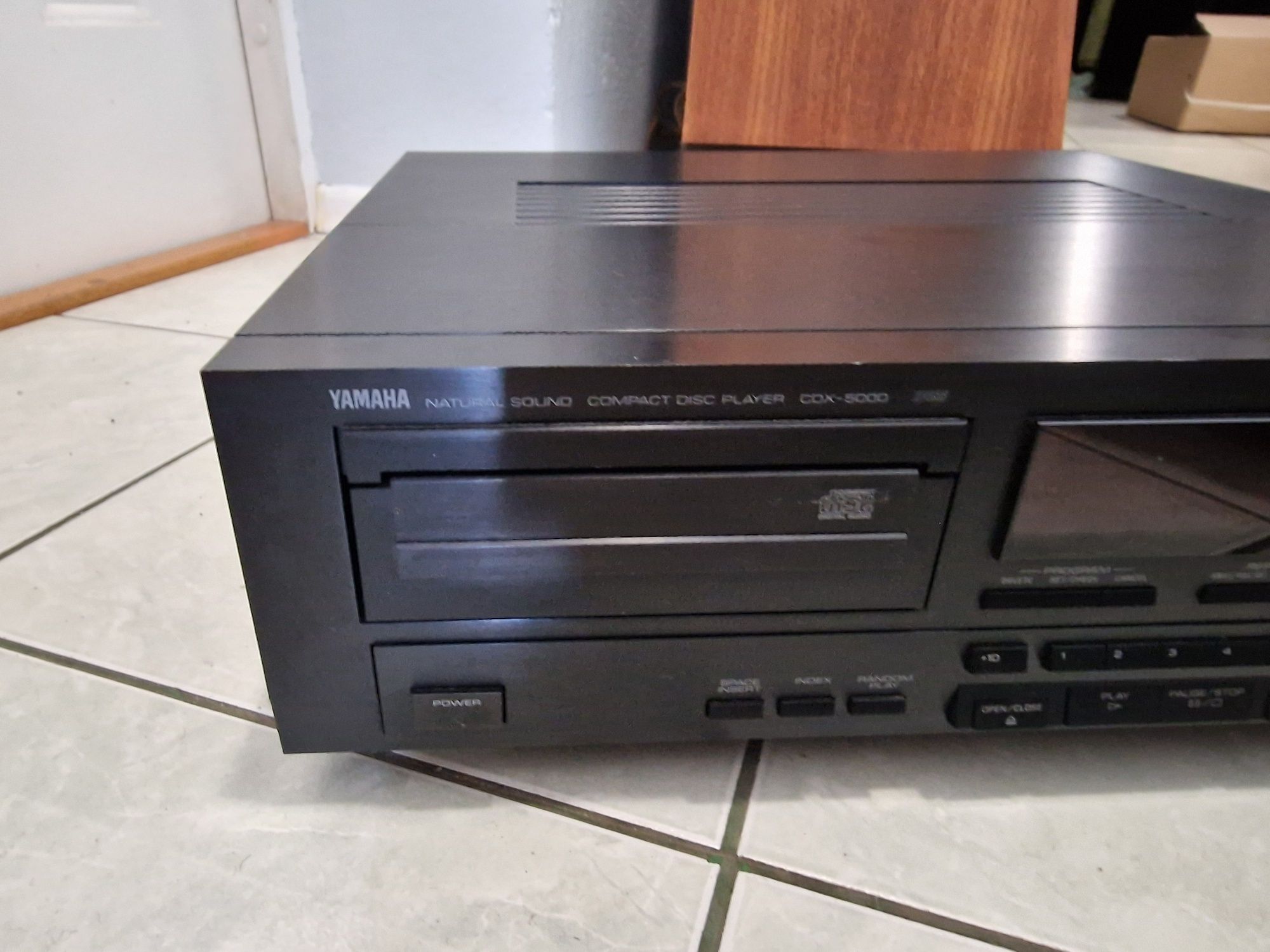 Yamaha CDX 5000 to samo co CDX 10000