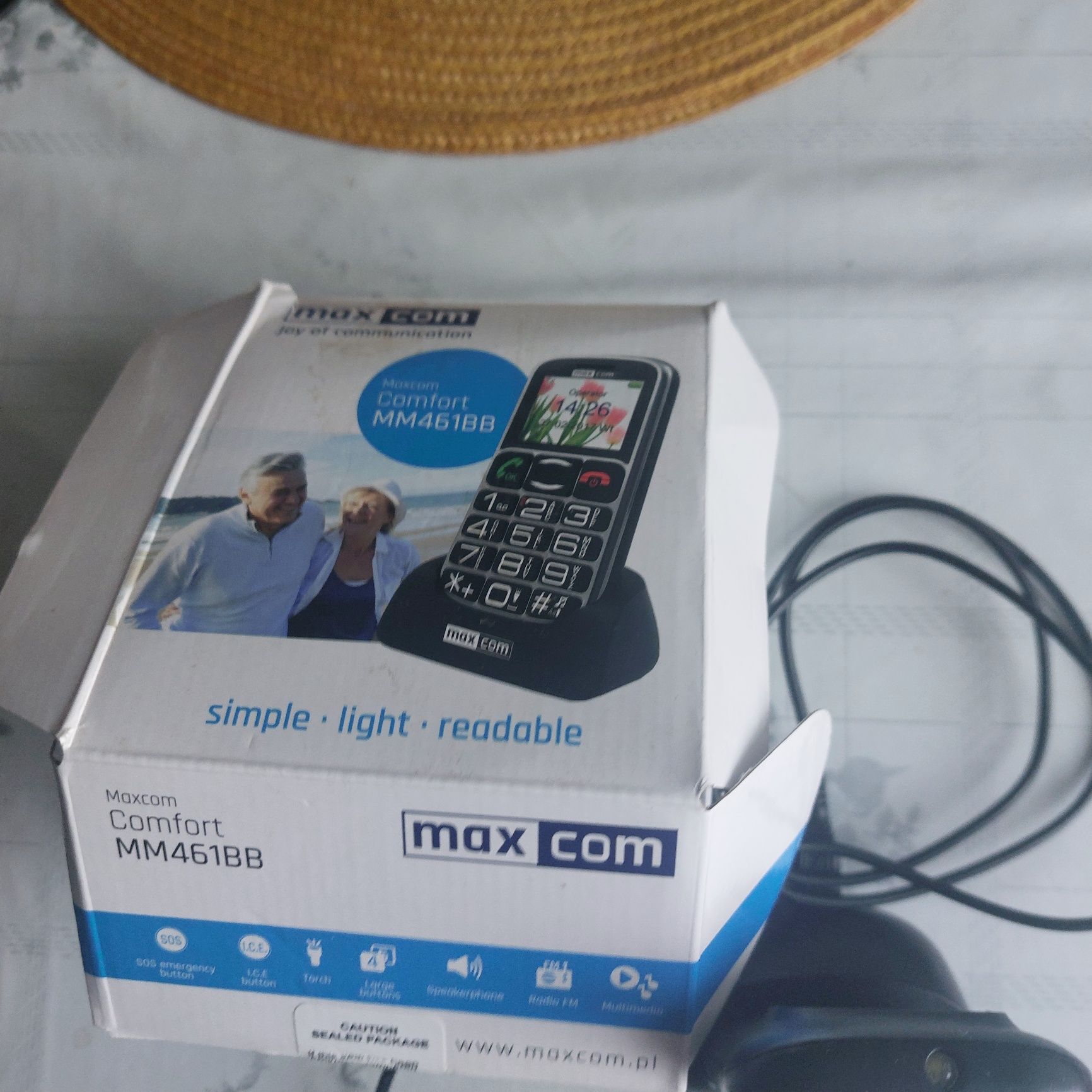 Telefon MAX COM MM461BB