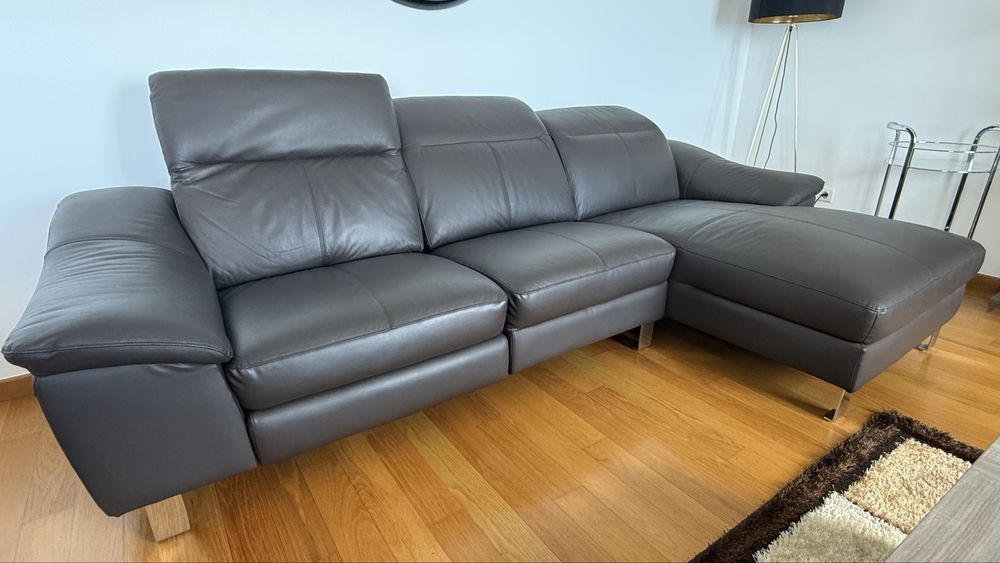 Sofa 3 lugares com sistema elétrico de prolongamento chaise long