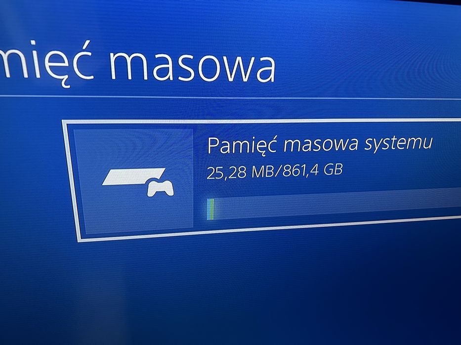 Konsola ps4 slim 1TB 2 pady + gry