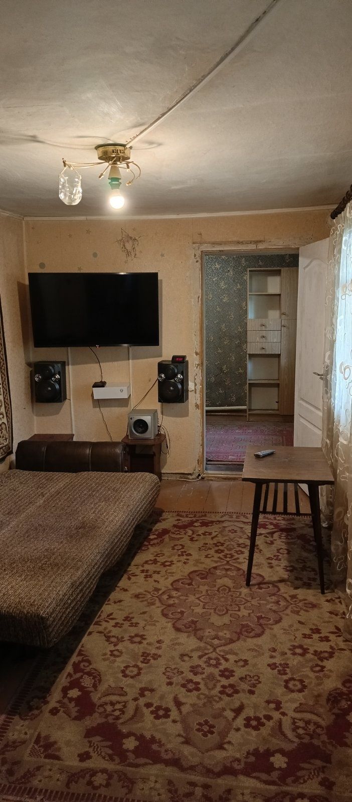 Здається будинок
