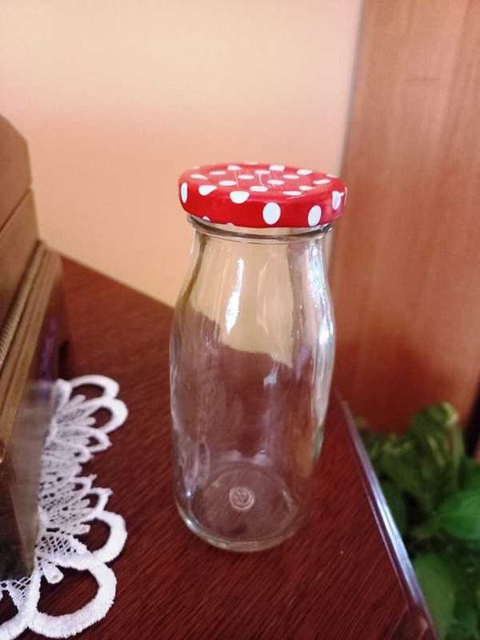 Butelka na mleko pojemność ok 200 ml