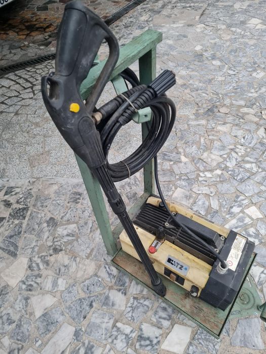 Vendo 2 máquinas de lavar de alta pressão