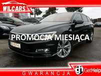 Volkswagen Passat R-Line Virtual-Kokpit Klimatronic 3-stref Navi Kamera Hak, Panorama