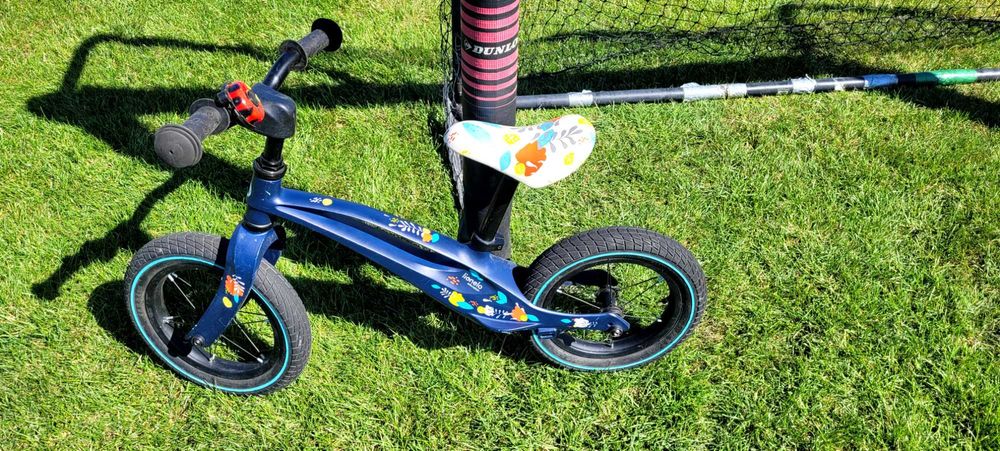 Rowerek biegowy Lioneo