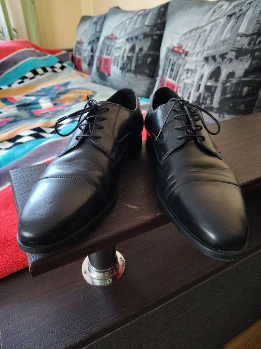 Чоловічі туфлі ZARA