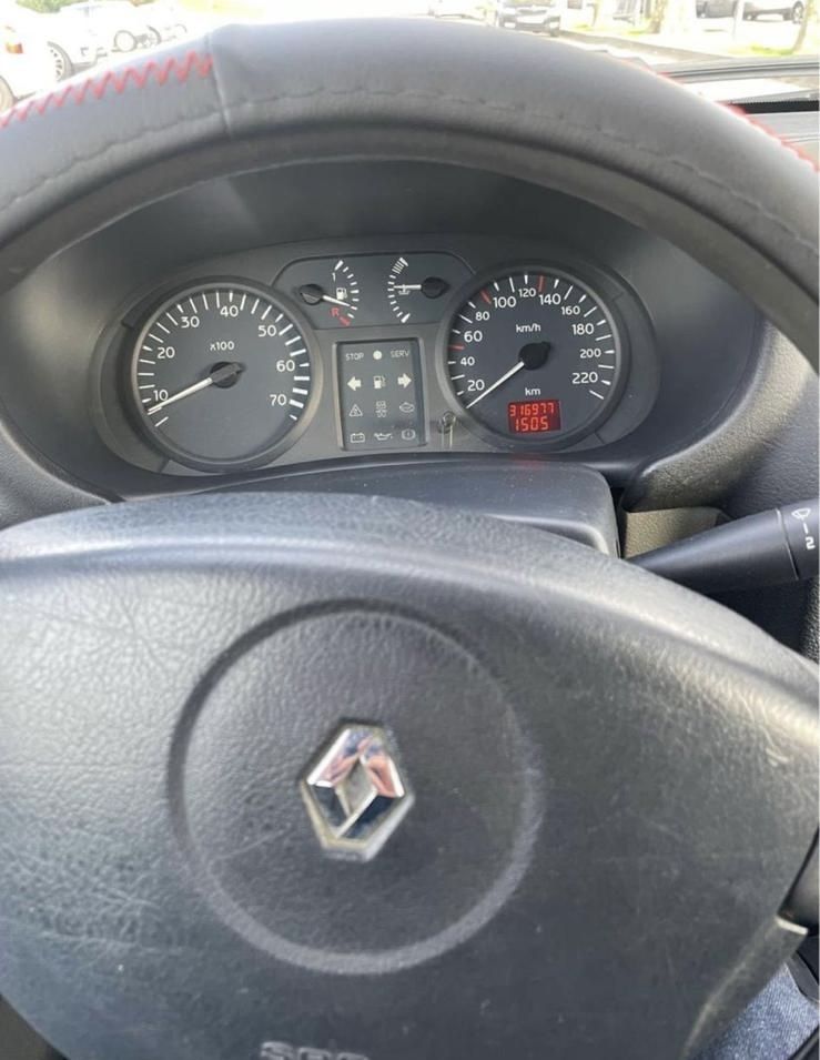 Renault clio 2003