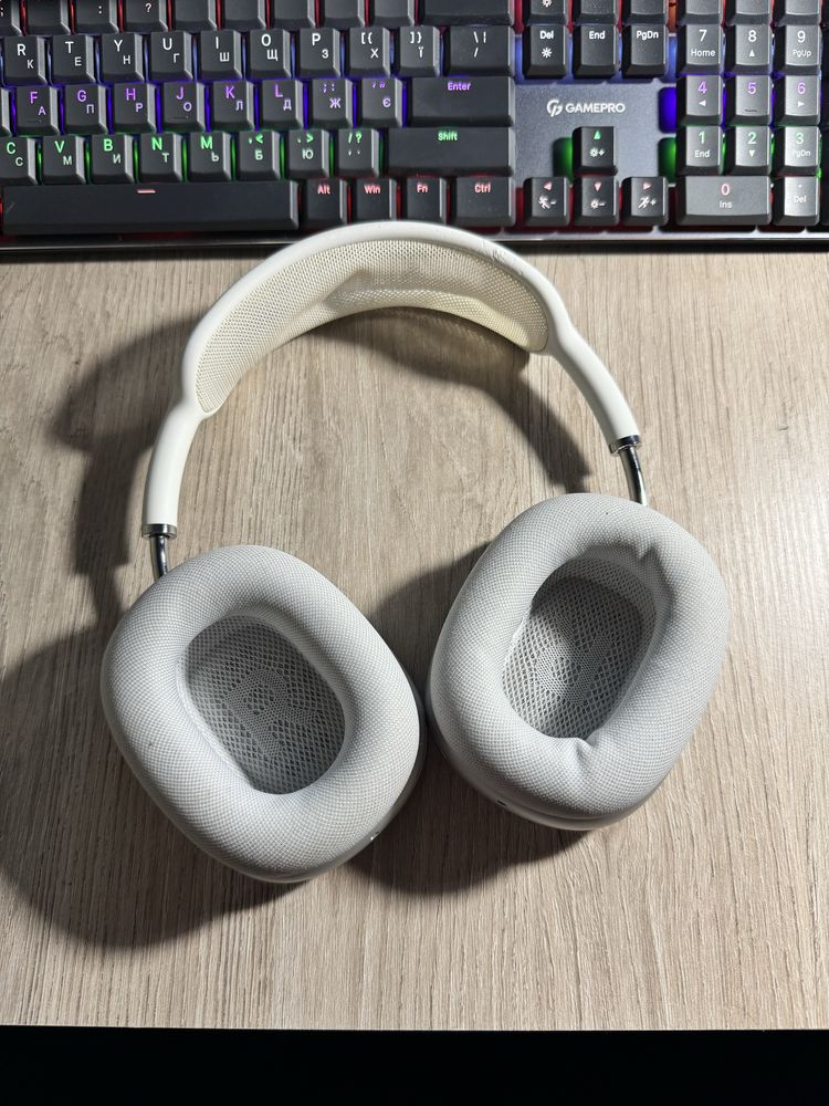 Airpods Max 1st gen
