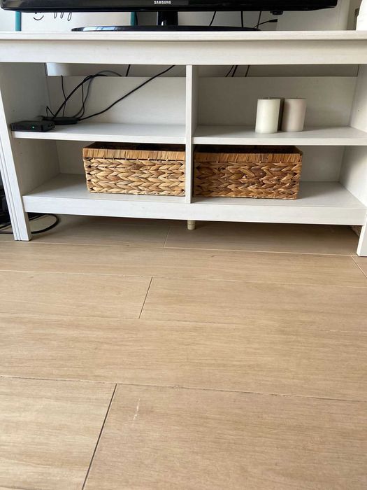 Armário / Aparador TV (120x62x36)