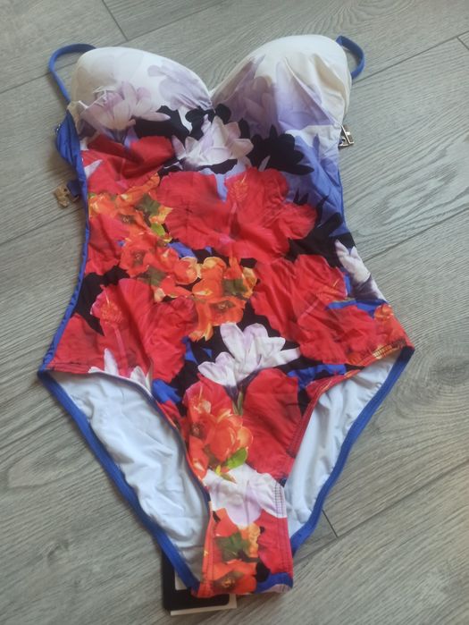 Фірмовий Купальник Marc&Andre. 36 розмір