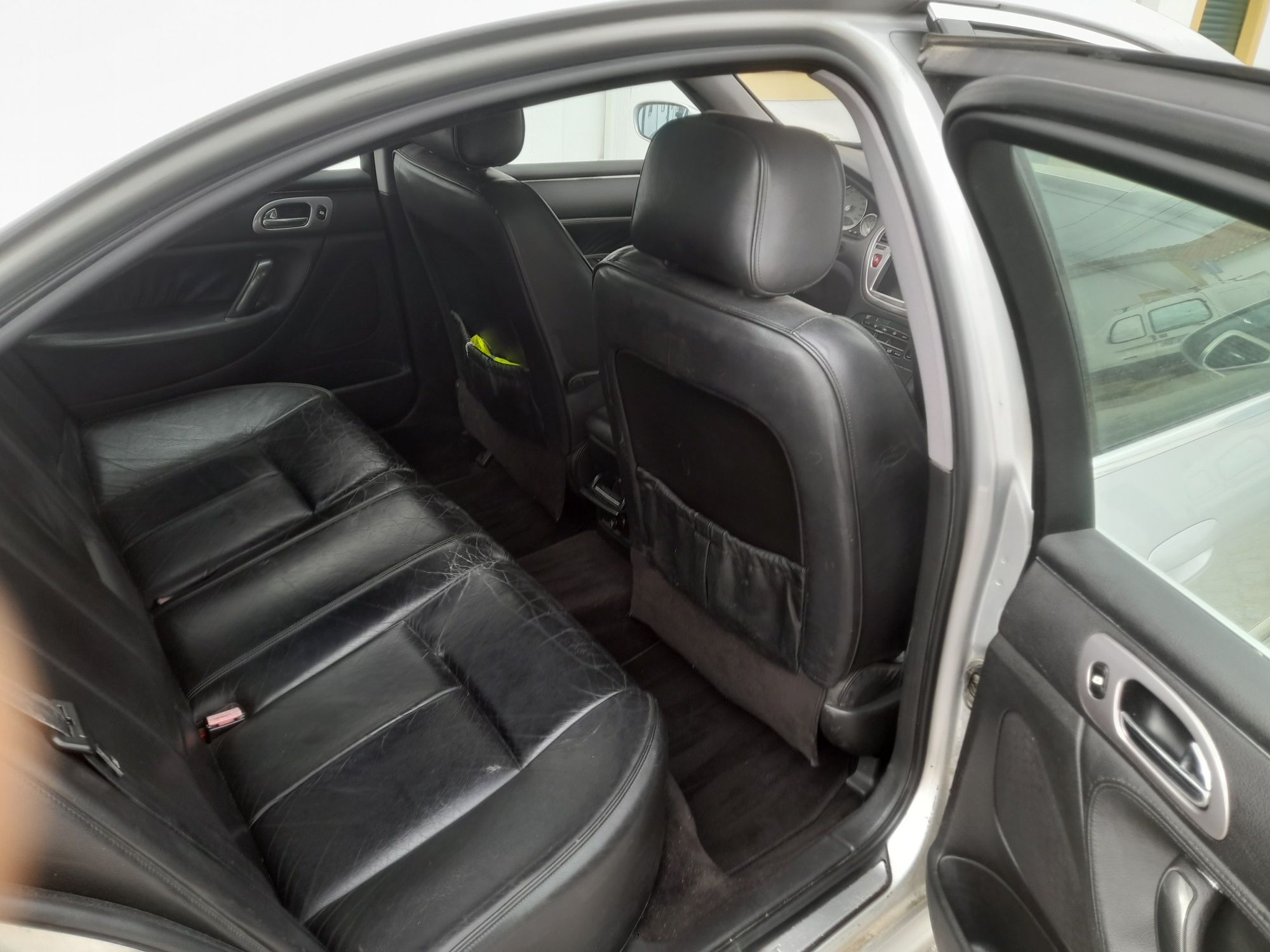 Peugeot 607 2.2 hdi