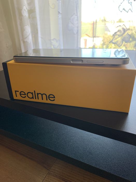 Smartfon biały Realme 10 pamięć 128 GB