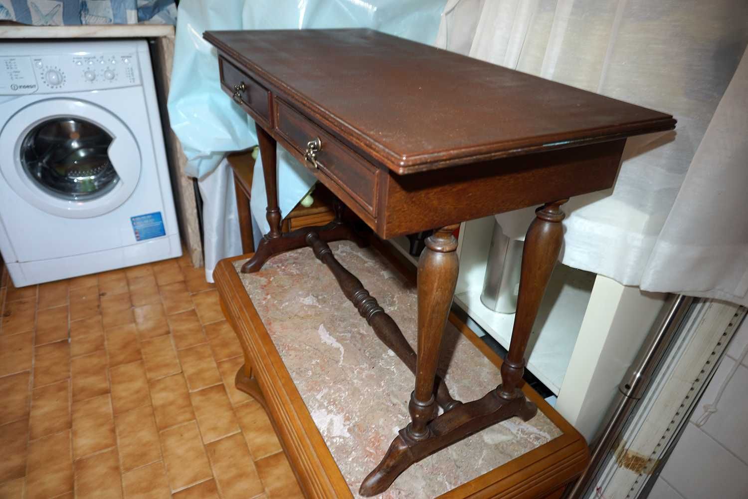 Mesa de Centro ou Apoio Retangular