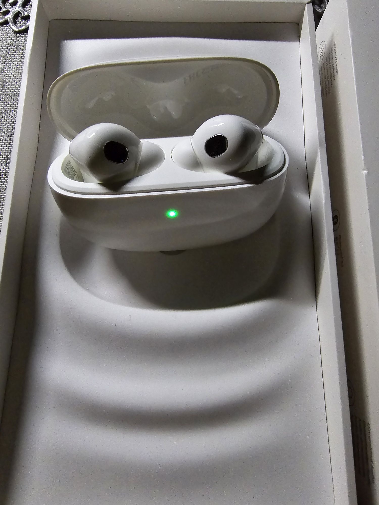 Słuchawki NOWE Xiaomi Buds 3T Pro białe.