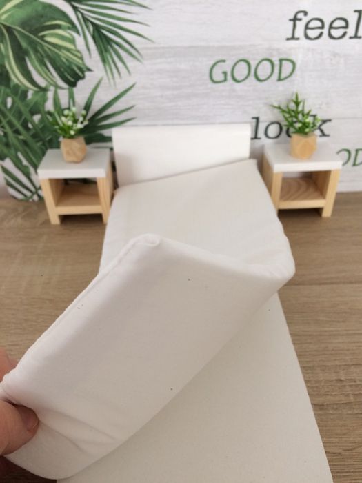 Łóżko pojedyńcze MIKI  dla lalek Mebelki drewniane Domek