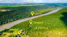 Ділянка з фундаментом біля річки Дністер