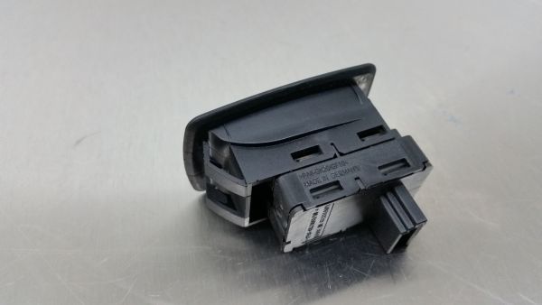 Comando / botão / interruptor vidros frente direito BMW X3 (E83)