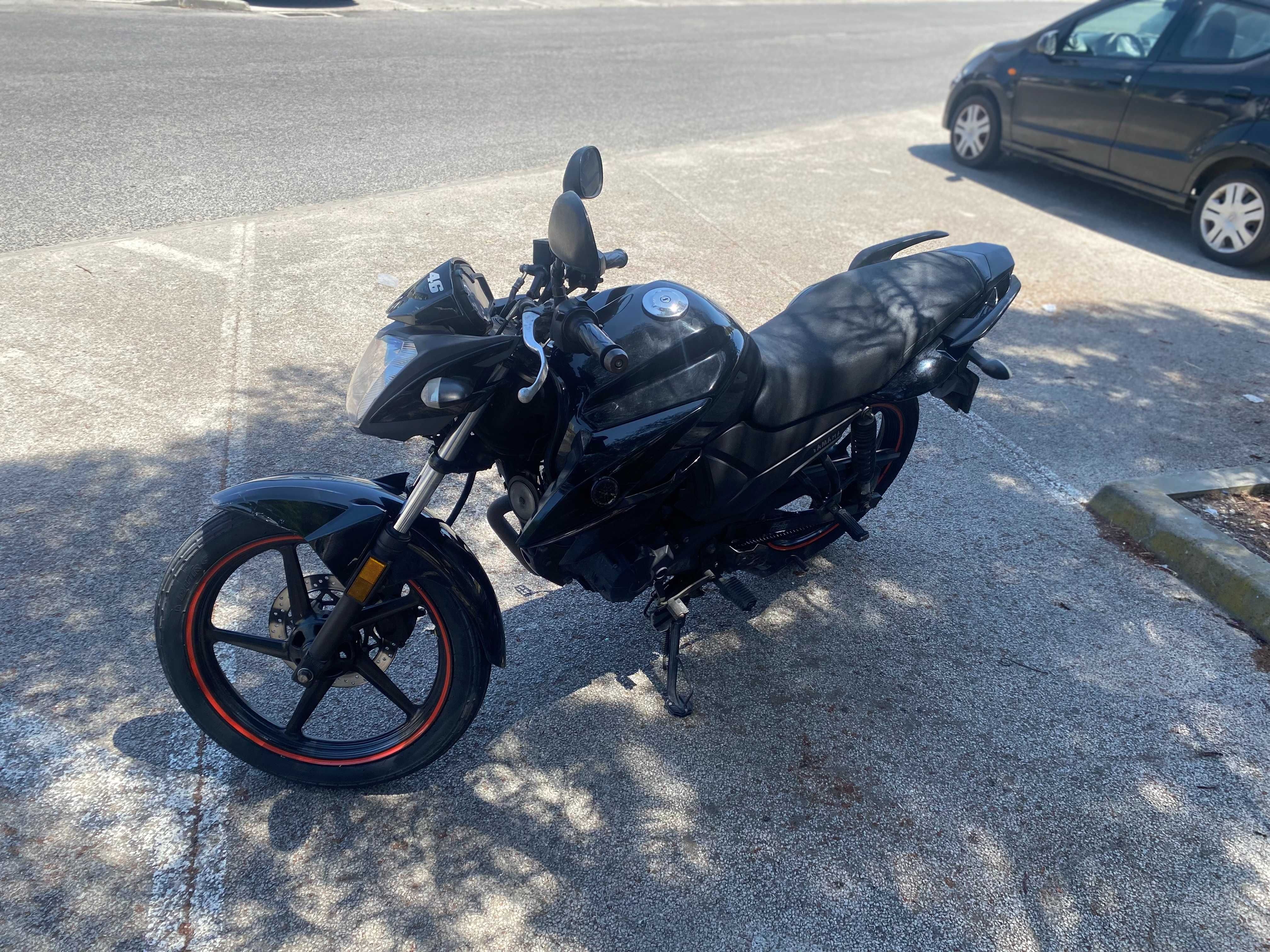 Yamaha YS 125 • 2018 • Económica e Fiável