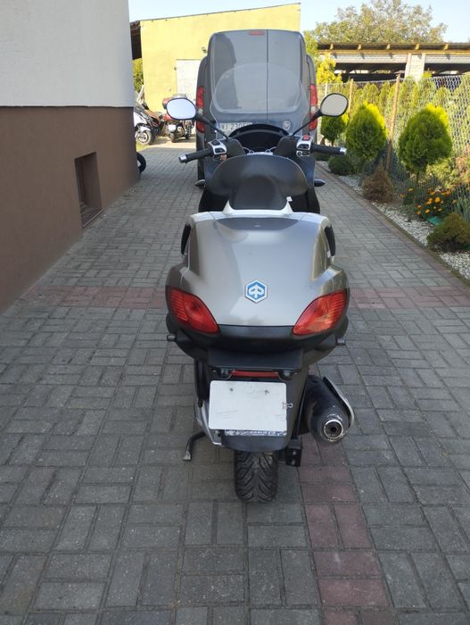 Piaggio MP3 300IE kat B MP3 L5E 2011r