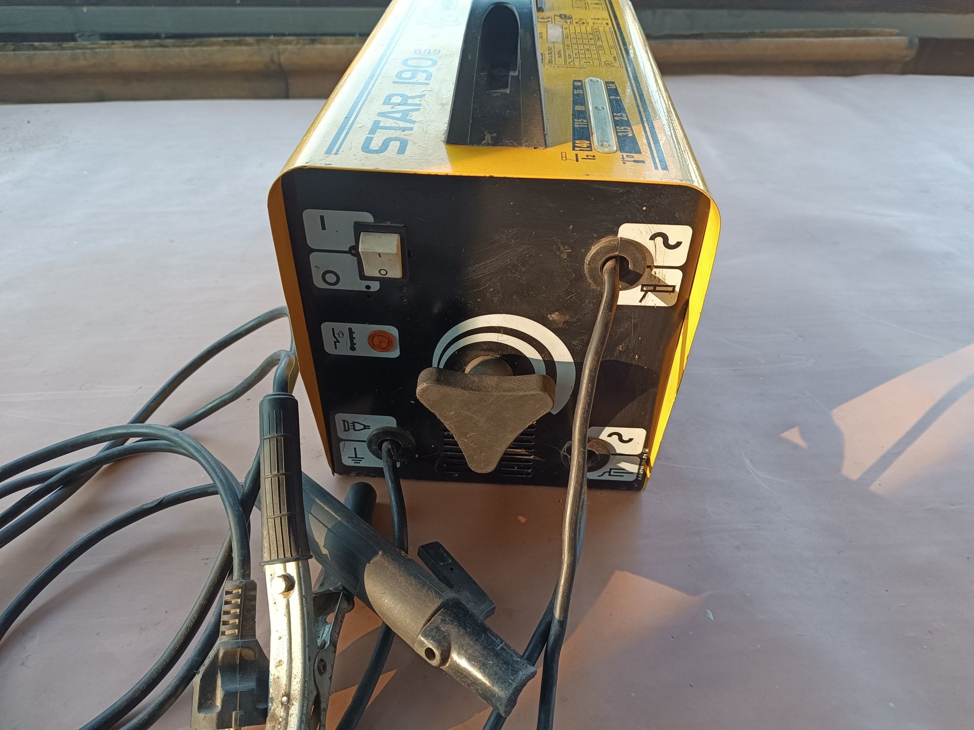 Сварочный аппарат Deca 190e