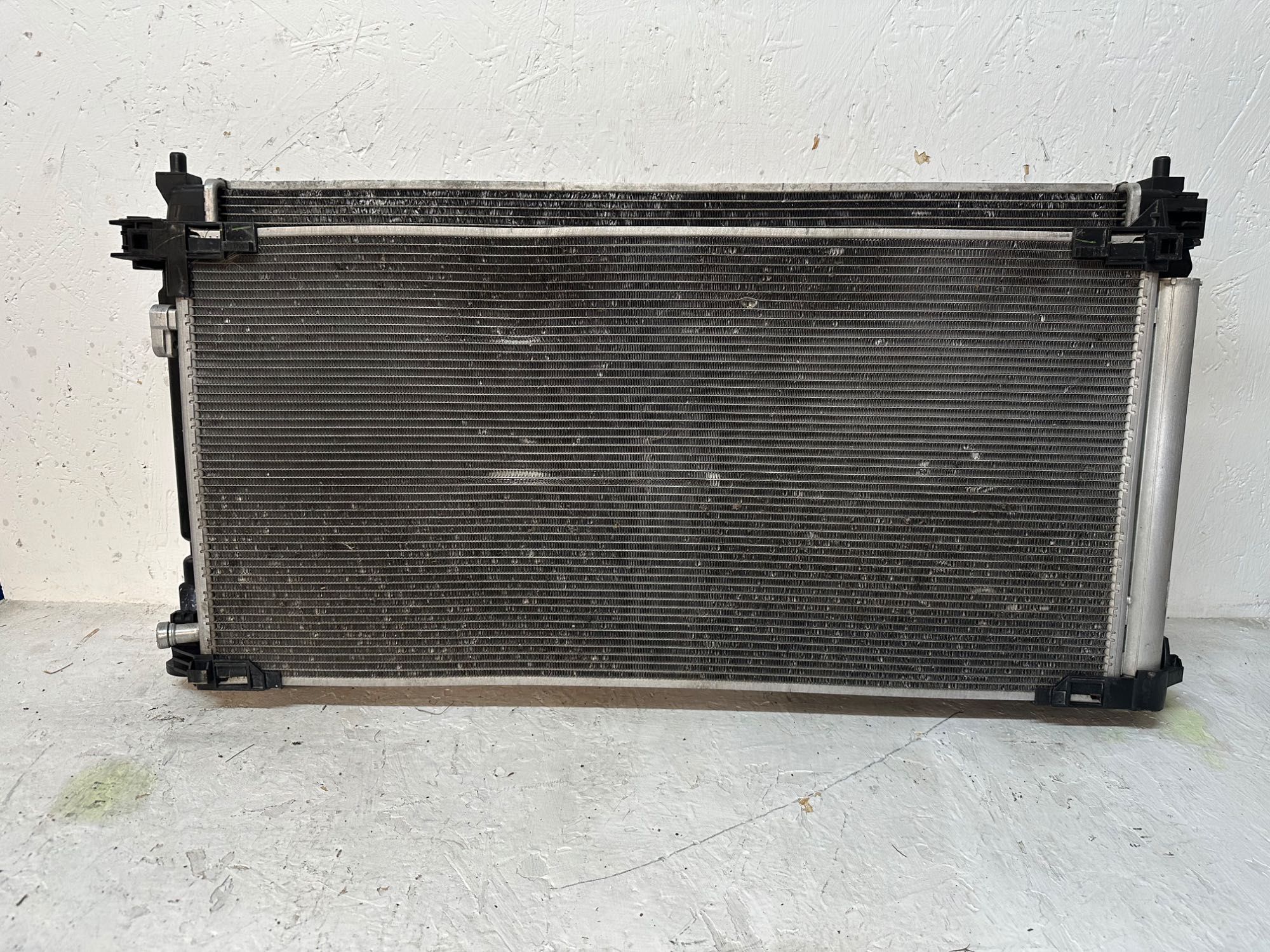 komplet chlodnic toyota c-hr  1,8 2,0B COROLLA E21 LEXUS UX250H