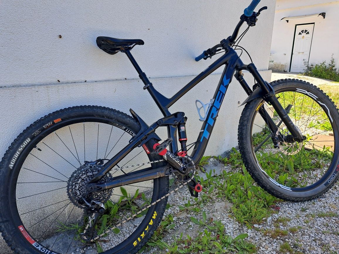 Biciclete Enduro TREK SLASH 8