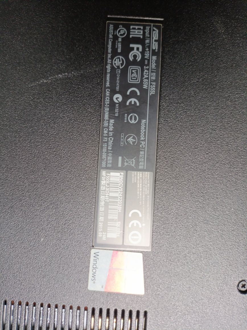 Laptop Asus F555L i5 NVIDIA920M