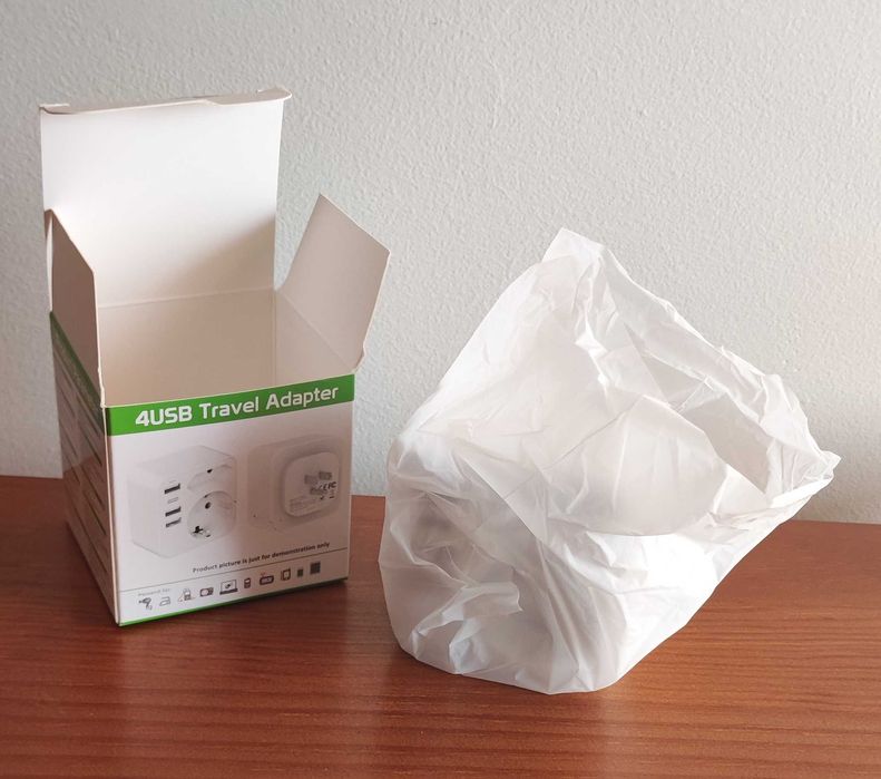 Adaptador de tomada para viagem Europa para EUA, 3 USB, 1 USB-C