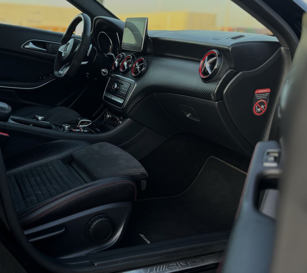 Mercedes-Benz A45AMG Fase 2 BlackEdition