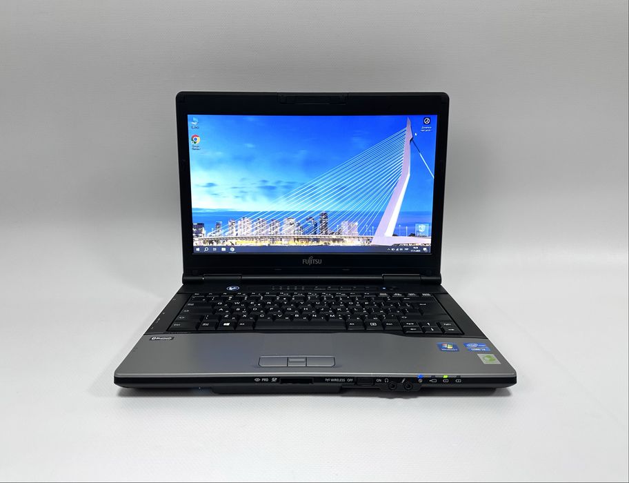 Ноутбук 14" Fujitsu S752 i3-3110M 8GB DDR3/120GB SSD