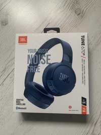 Навушники JBL TUNE 670NC