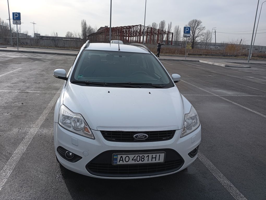 Автомобіль Ford focus 2