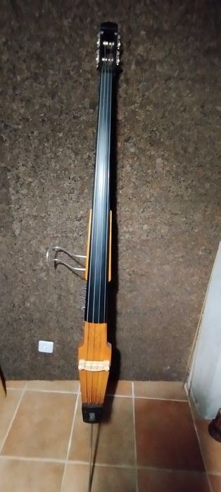 Contrabaixo eléctrico Aria SWB Lite One