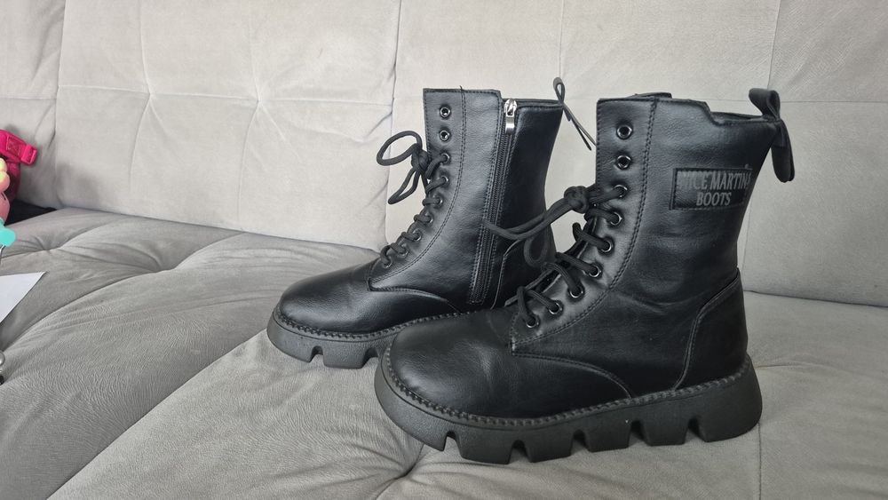 Butki Damskie Nice Martin Bots roz. 40