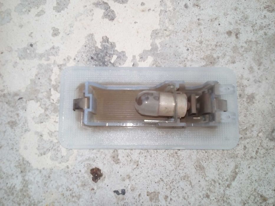 Підсвітка з вимикачем салону 10W 12V плафон світла Кур’єр МК4 одинарна