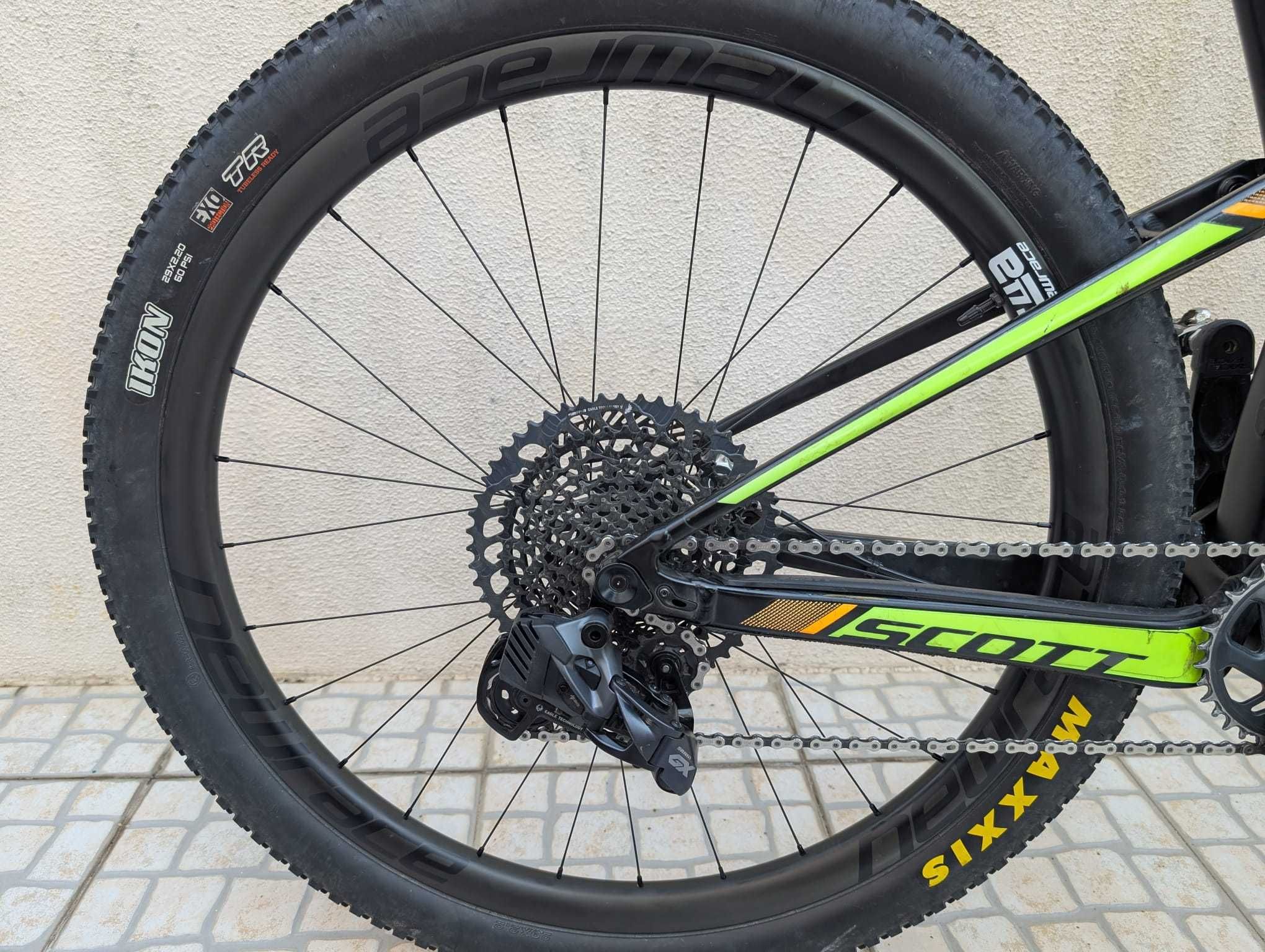 Bicicleta Scott spark 930 (aceito troca por bicicleta de gravel)