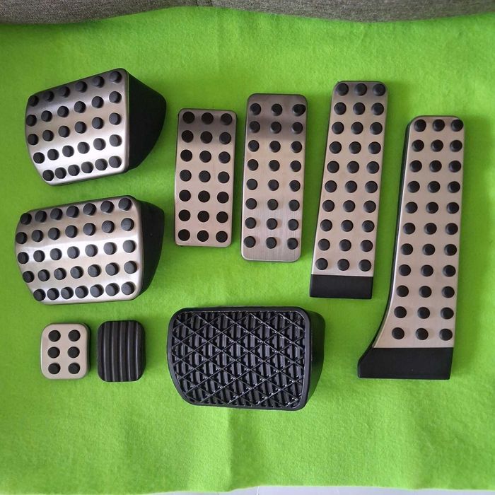 Накладки на педали AMG Mercedes C,E,S,G,CLS,GLS,GLK,GLC,GLE,ML,GL