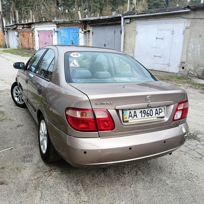 Ніссан Альмера на автоматі