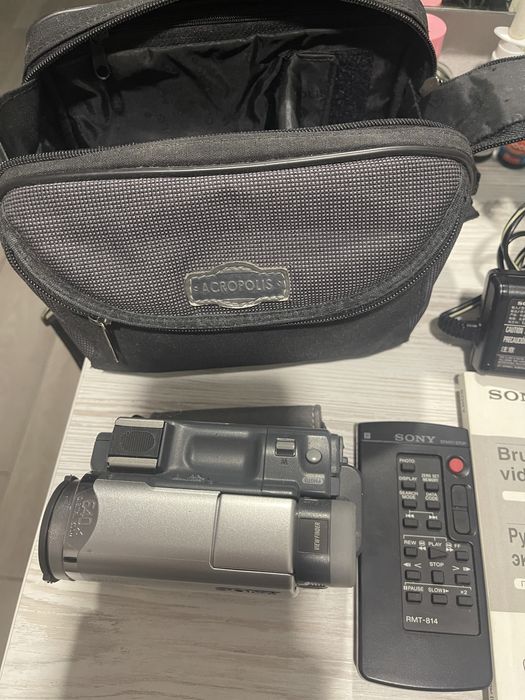 Кинокамера soni