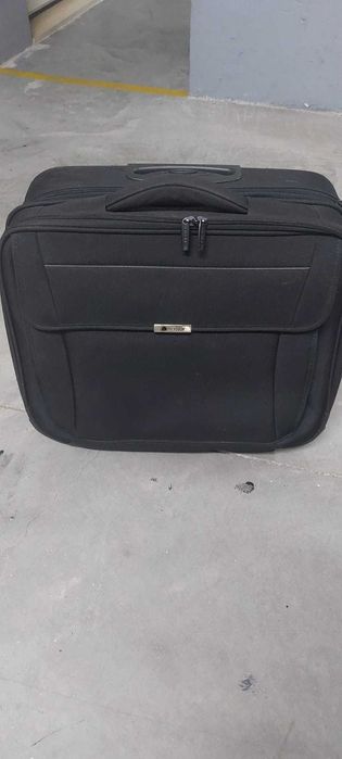 Mala de cabine Delsey