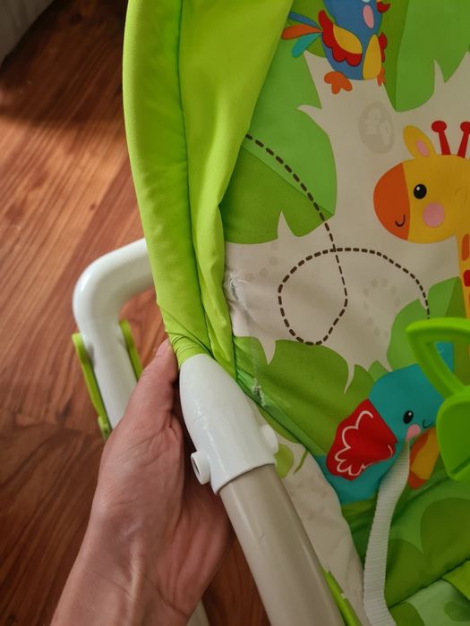 Leżaczek bujaczek Fisher Price