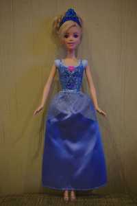 кукла Барби  "сверкающая принцесса Золушка " Disney Mattel оригинал