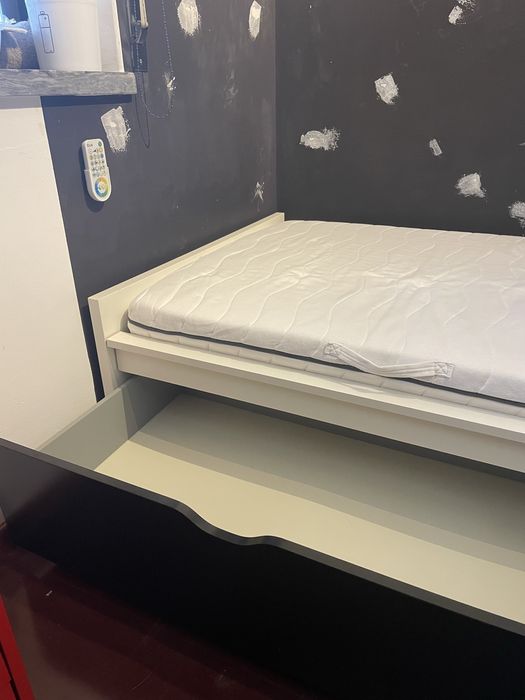 Cama com gavetas + colchao IKEA