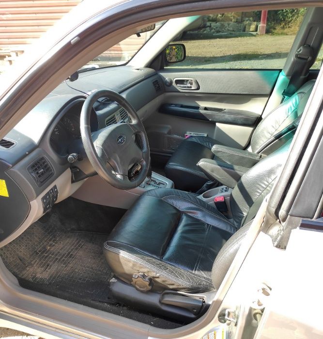 Продам Subaru Forester SG5 2.0T 2004 г.