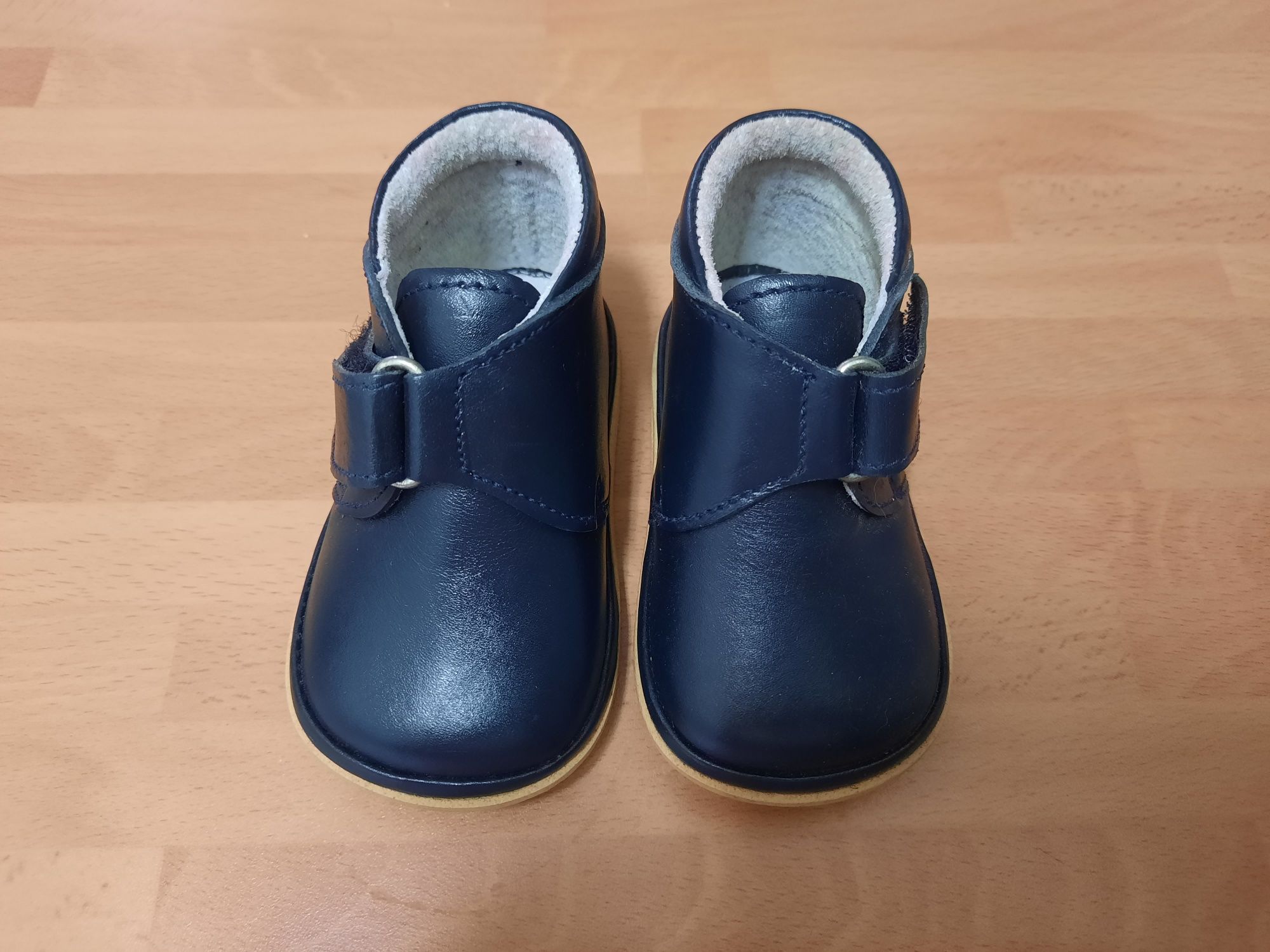 Sapatos Azuis Escuros Novos n16