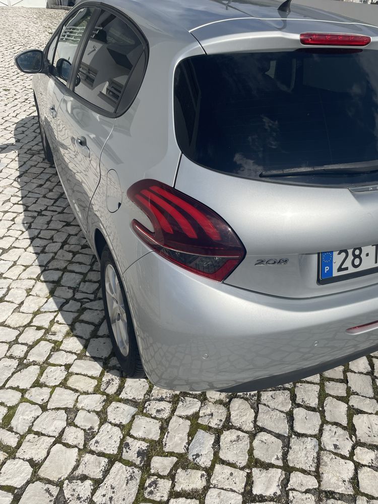 Peugeot 208  1.6 BlueHdi Active 5 doors