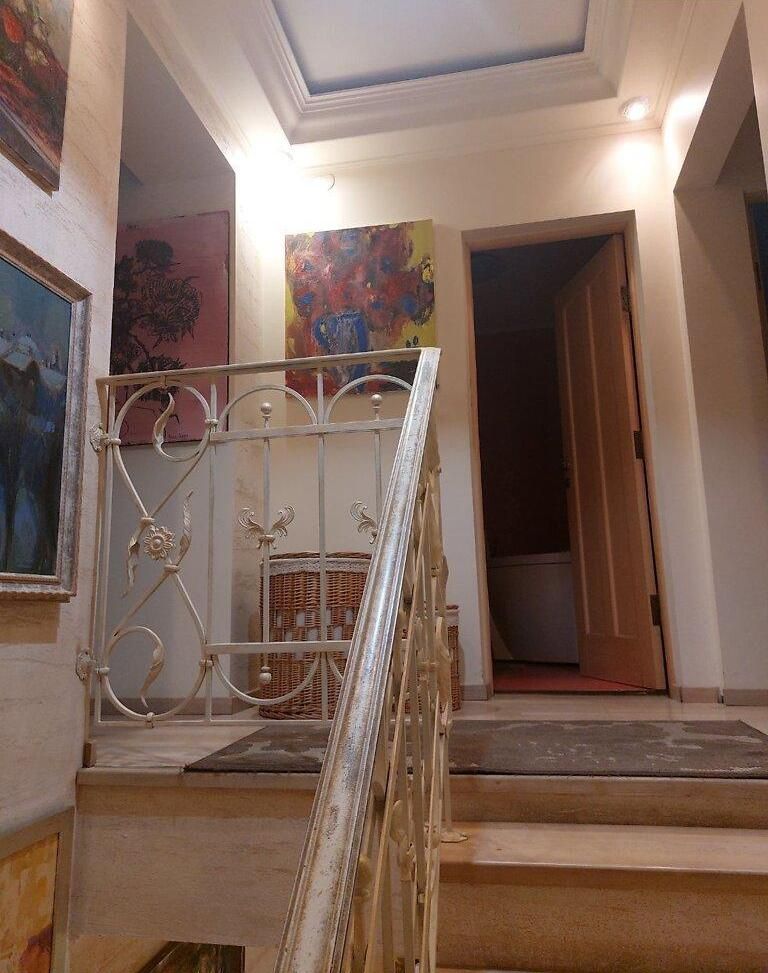 Продаж 3 кім , центр, 101м.кв