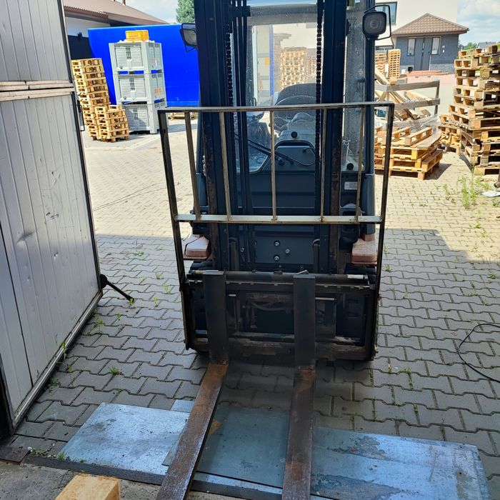 Wózek toyota kabina  42 -7fgf 15 gaz 2007r