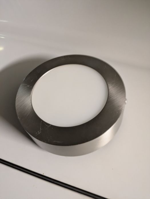 Candeeiro tecto ou parede LED